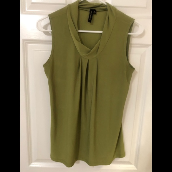 Closet clean out - Picture 2 of 2